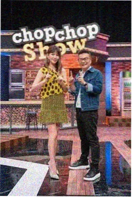 气象科普零下十四度画面 结霜的果树与温度计特写